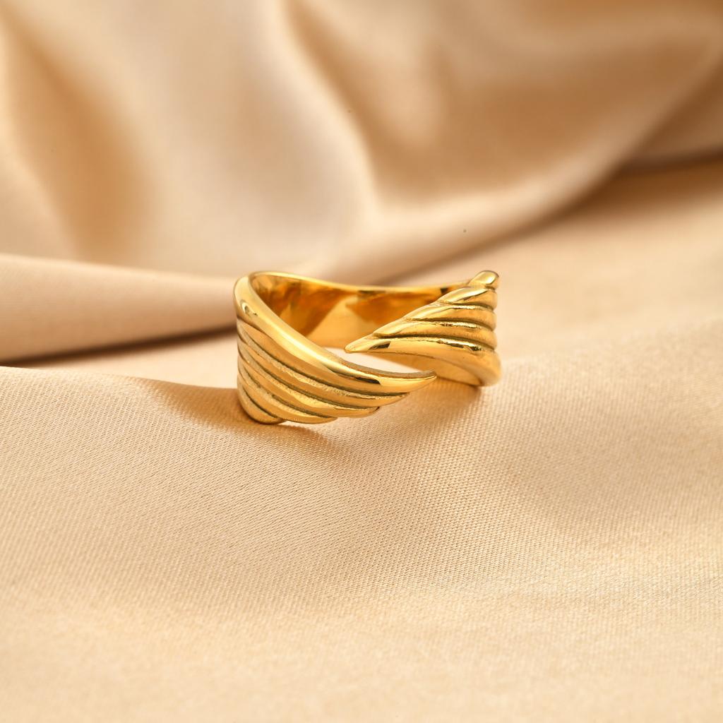 Adjustable Angel Wings Ring for Women, 18K Gold Plated Stainless Steel Wrap Bypass Band, Waterproof Jewelry