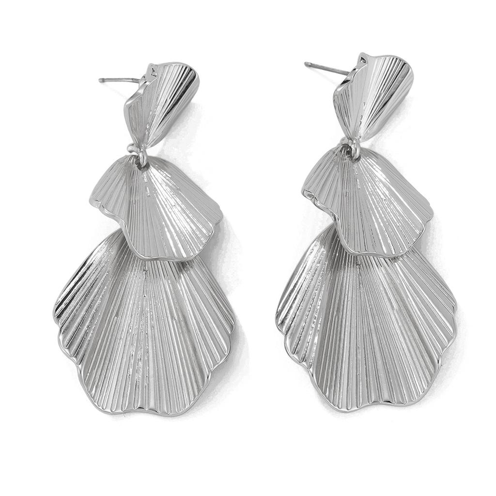 Exaggerated Metal Large Lip Drop Earrings for Women Ladies Personality Red Beaded Splicing Dangle Earrings Jewelry Accessories