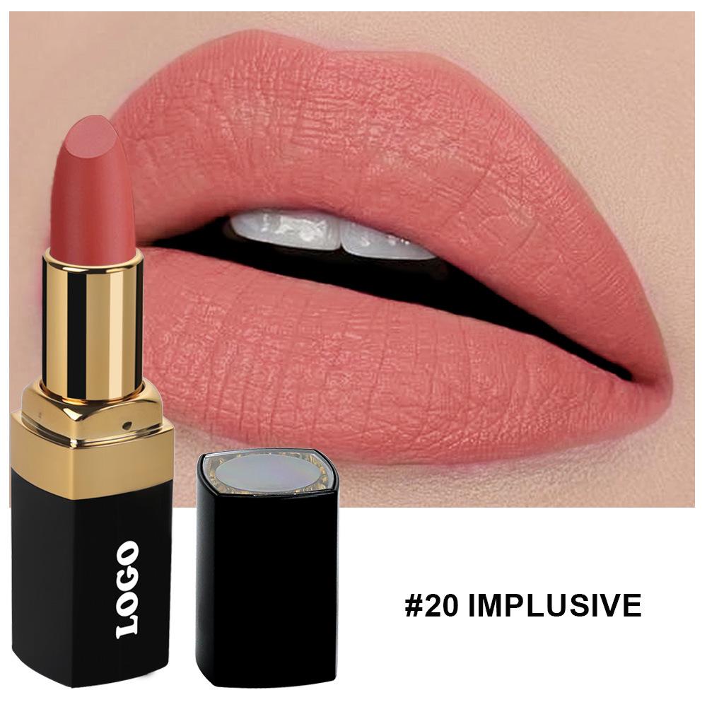 Long-Lasting Matte Lipstick: No Fading or Transfer