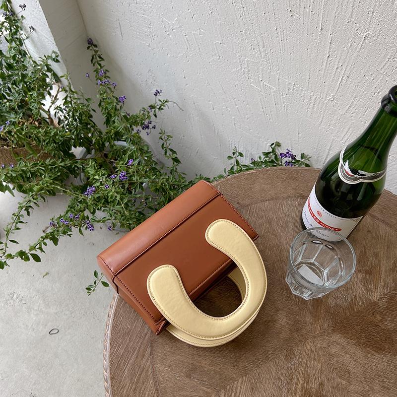 Spring and Summer New Trendy Niche Design Cute Clay Bag Fashionable Handbag Single Shoulder Crossbody Women's Bag