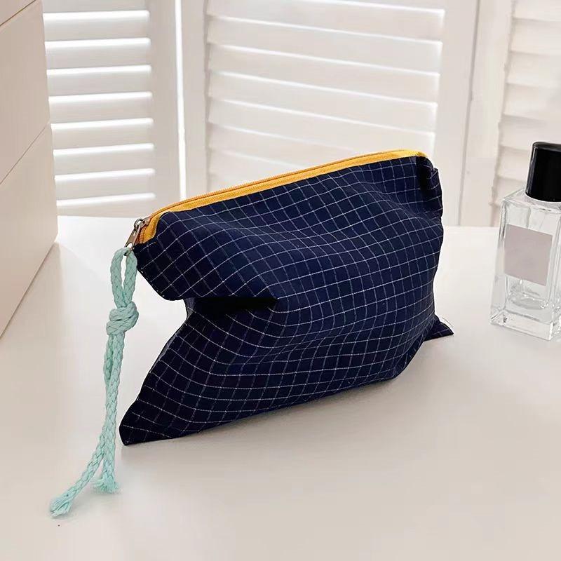 Plaid Makeup Bag Large Capacity Cotton Zipper Pouch Travel Clutch Cosmetic Organizer Storage for Women Girls