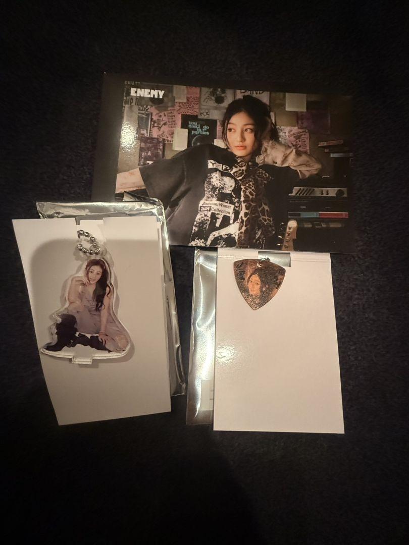 

[USED] Twice Jihyo World Tour Merchandise