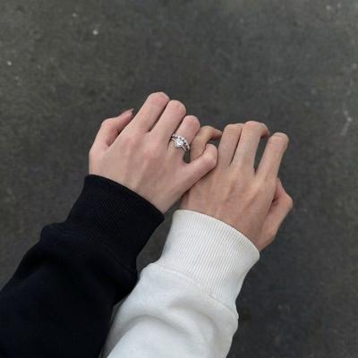 New Light Luxury Exquisite Heart-shaped Diamond-studded Couple Rings, Simple Stackable Geometric Wedding Accessories, Unisex