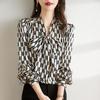 Elegant Ladies Shirts Black and White Printed Blouse Female Spring V-neck Ribbon Design Sense Niche Temperament Long-sleeved Shirt Female Clothes