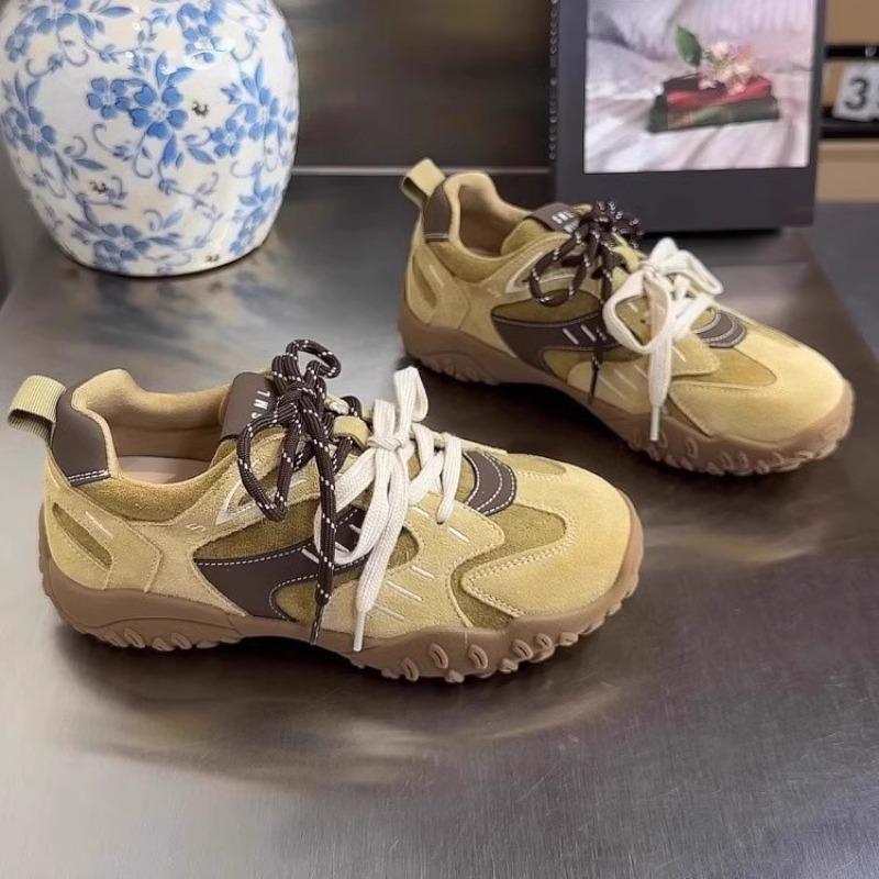 

Color matching autumn women s new heightening non-slip outdoor casual versatile sports shoes 35