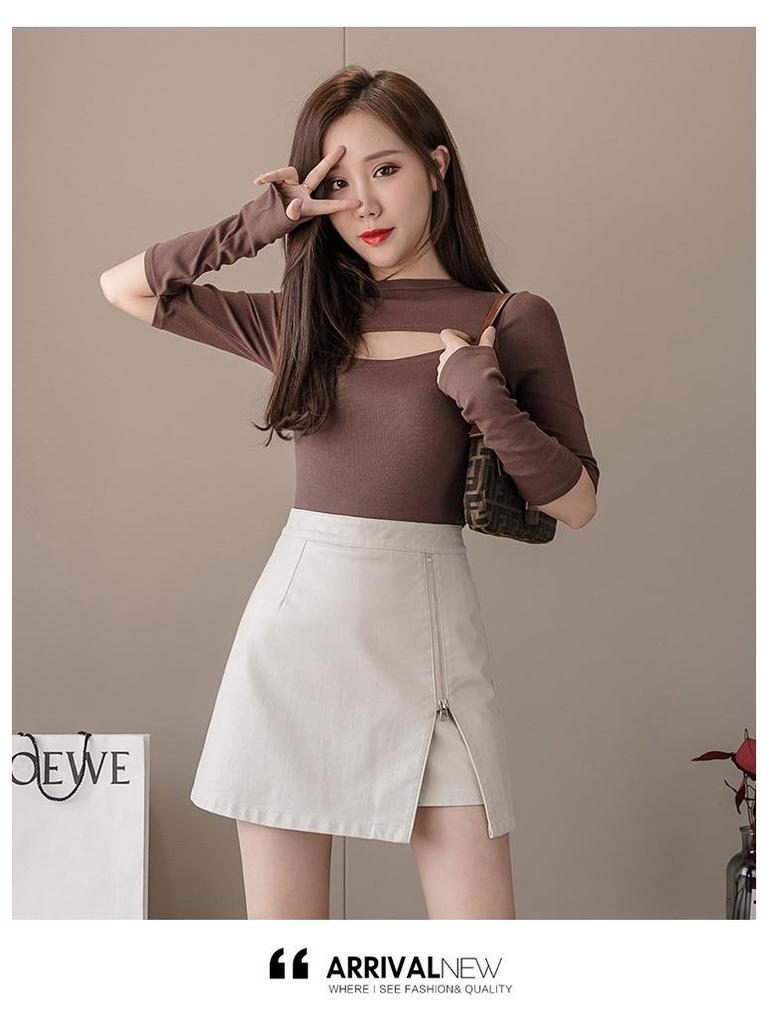 Autumn & Winter 2023 Black High Waist A-Line PU Leather Skirt with Slit