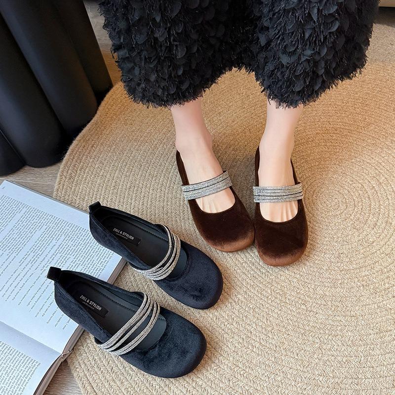 Gentle shallow mouth rhinestone soft sole single shoes flat Mary Jane shoes fattened and widened large size women's shoes