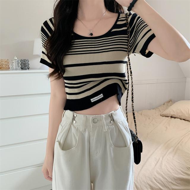 Summer Vintage Versatile Contrasting Striped Knitted Sweater for Women In Plus Size Loose Short Sleeved T-shirt