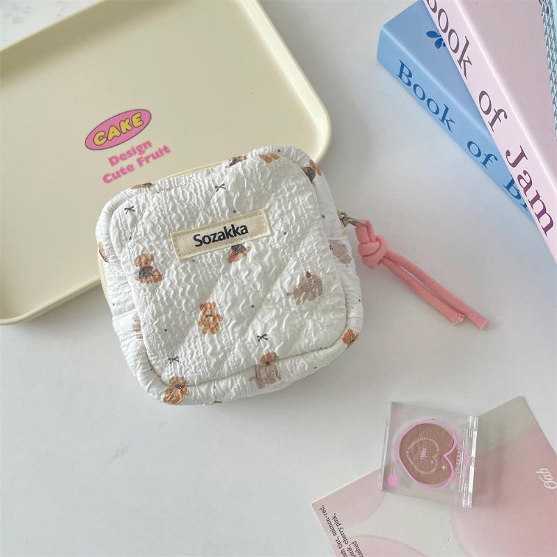 Cartoon Girls Sanitary Napkin Storage Bag Large Capacity Girls Menstrual Sanitary Napkin Storage Bag Portable Bag