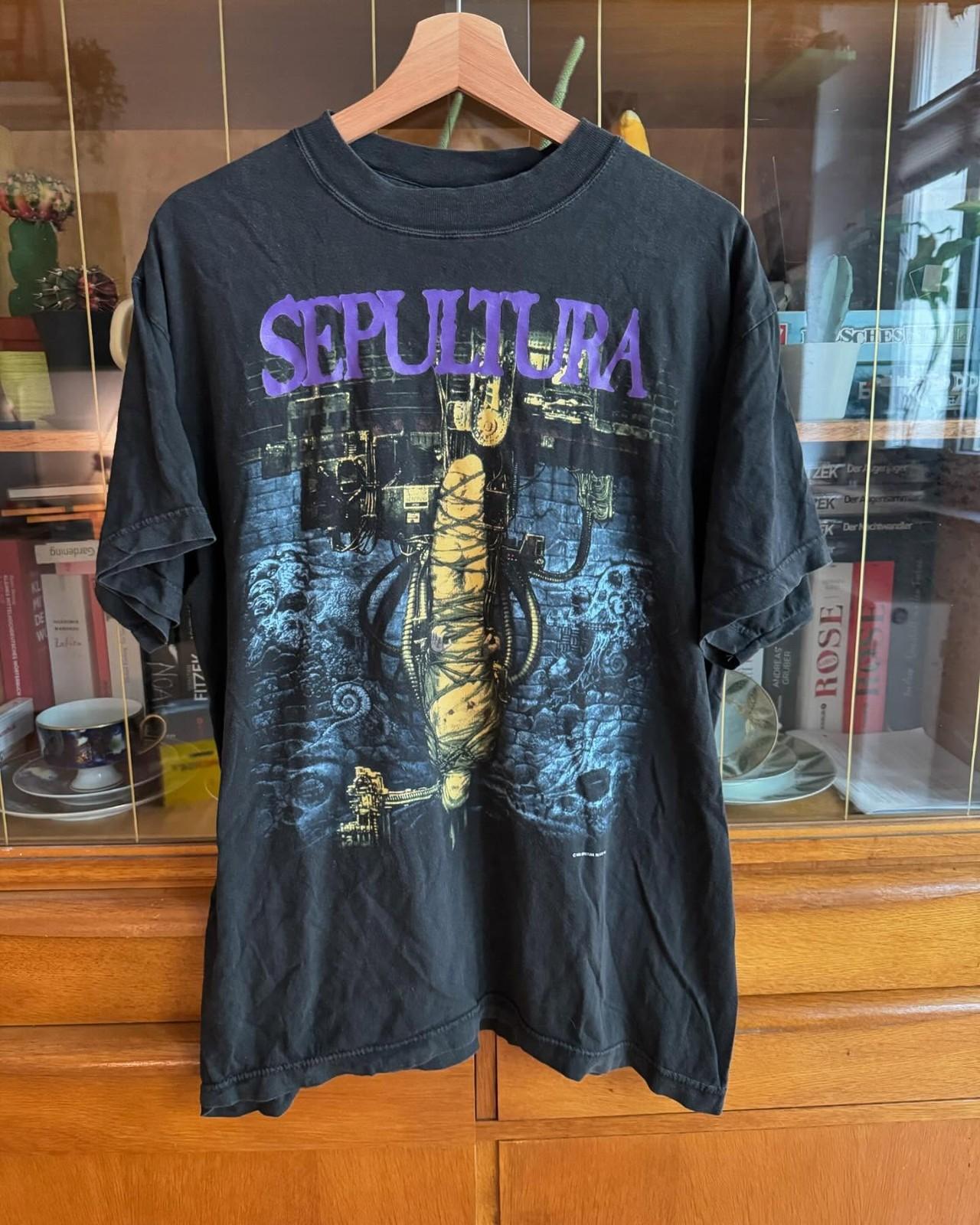 Винтажная футболка Sepultura 90-х Chaos AD Репринт S разноцветный