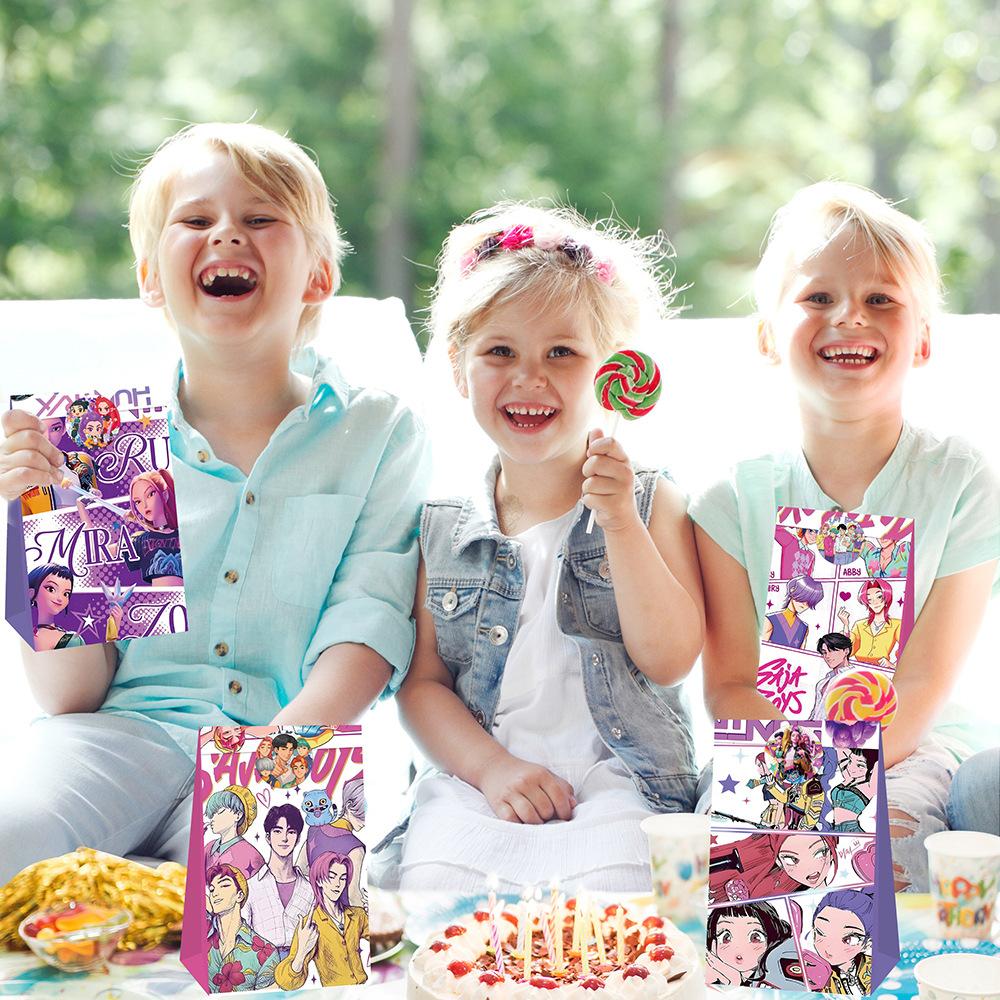 Balon Kpop Łowca Demonów Topper na Tort Dekoracja Urodzinowa k-pop Łowcy Demonów Naklejka Breloki Urodzinowe Upominki na Imprezę dla Dzieci