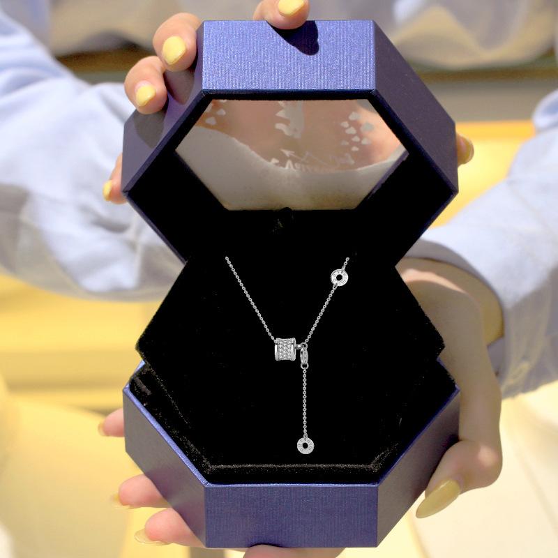 Small Waist Full Diamond Necklace Women's Round Pendant Niche High-end Korean Version Pendant Fashion Jewelry
