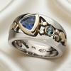 Elegant Women Copperand Gold Color Fashion Ring Hollow Out Inlaid Blue Stone Engagement Rings for Women Wedding Jewelry