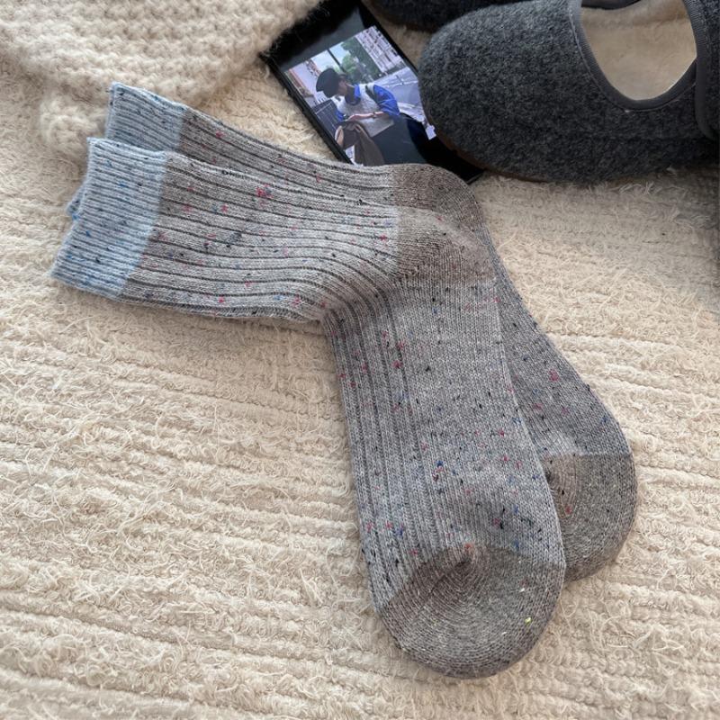 Ladies in Autumn and Winter Thickened Warm Simple All Match Tube Socks