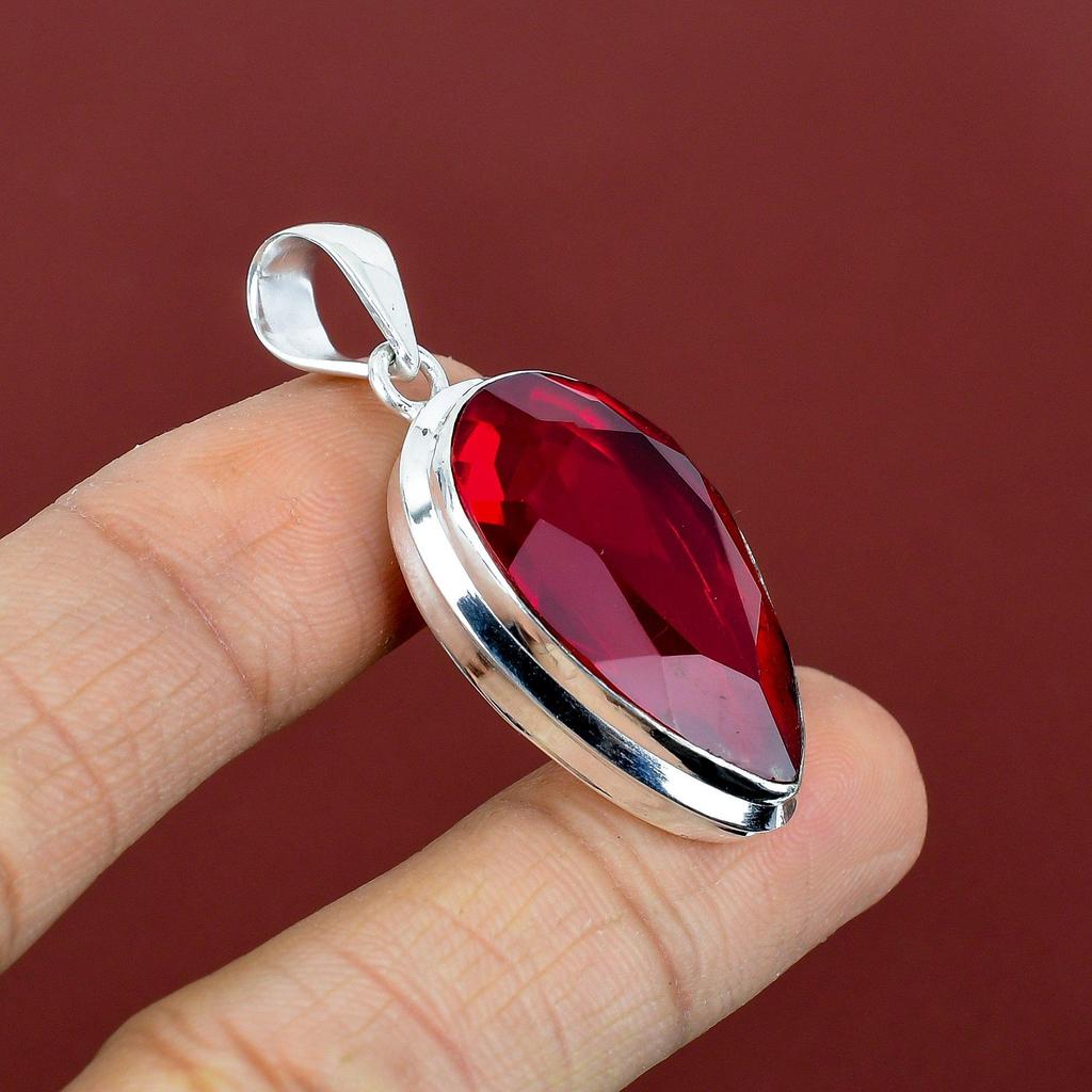 Fasetterad mozambikisk granat hänge 925 sterlingsilver hänge handgjort ädelstenshänge antika smycken födelsesten hänge förlovningsgåvor
