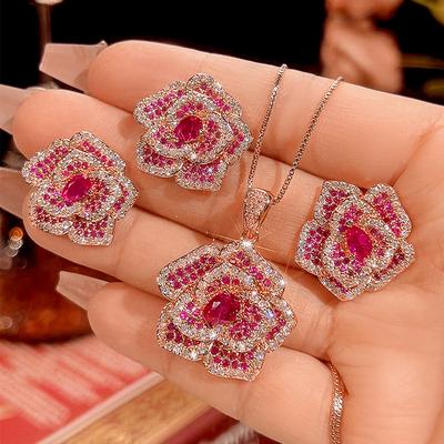 Joias Populares Fundo de Cobre Banhado a Ouro Simulação Corindo Vermelho Rosa Alto Padrão Luxo Leve Conjunto Mulheres