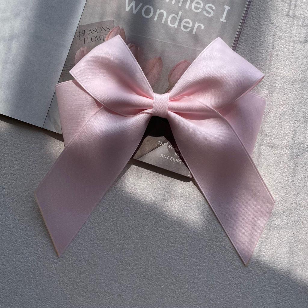 Sweet Pink Ballet Bow Brooch: Three-Dimensional, Age-Reducing Accessory for Girls