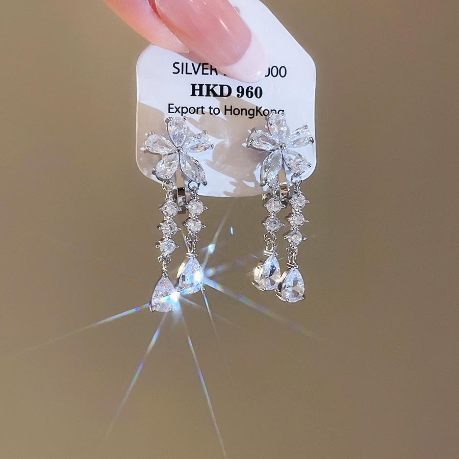 Elegant Zircon Flower Teardrop Tassel Ear Clips for Non-Pierced Ears - Chic European/American Style Earrings with Luxury Appeal
