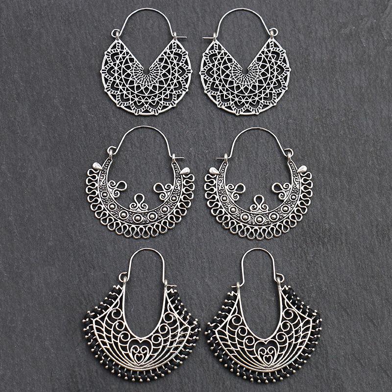 Antique Sliver-Plated Hollow Alloy Geometric Dangle Indian Earrings For Women Gypsy Zircon Boho Ethnic Leaf Bell Tassel Earring
