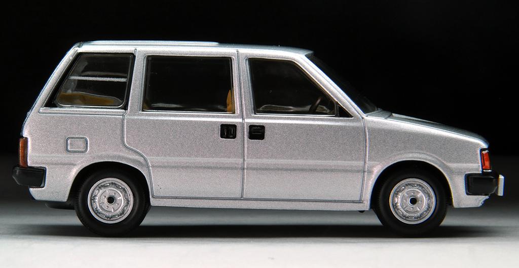 Tomica Limited Vintage Neo Scale Prairie NV Estate NV Silver 1/64 LV-N160b (1982 Model) (Finished Product)