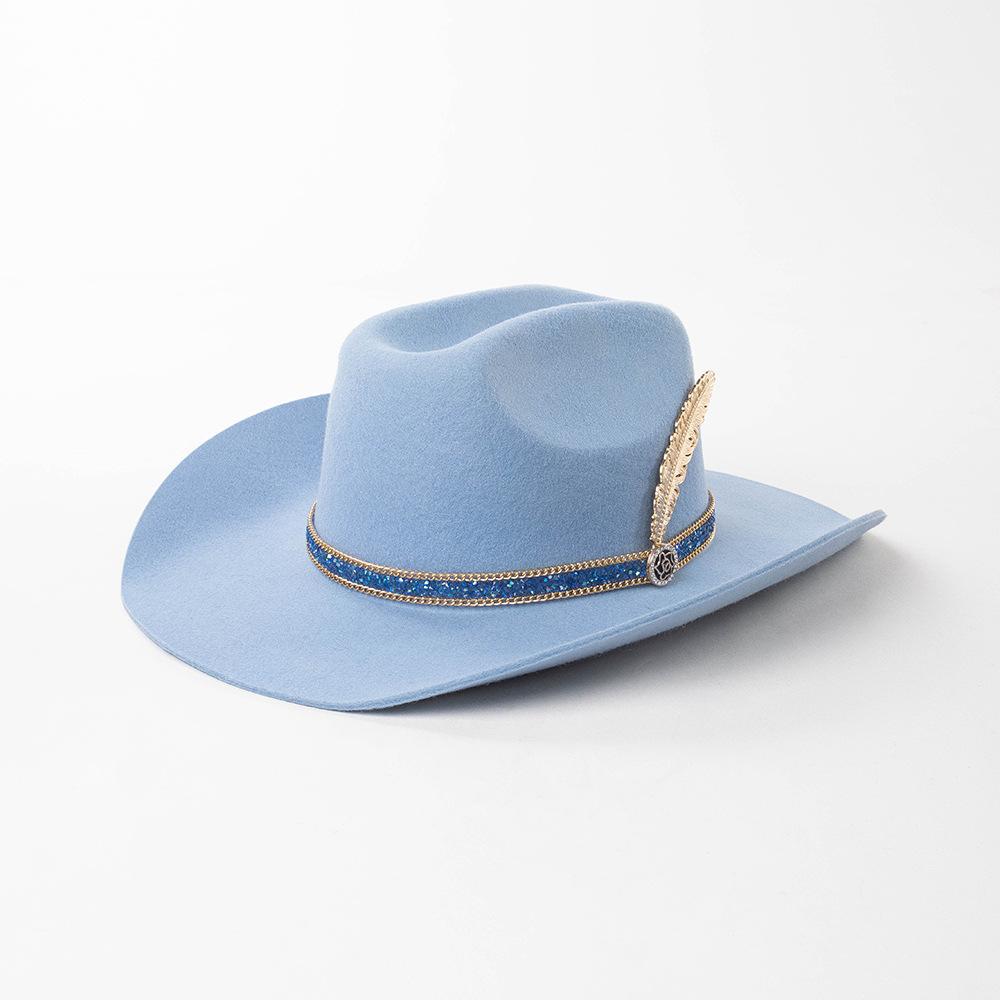

100% Wool Silver-tone Buckle Hard Cowboy Hat for Men Women Metal Feather Blue Diamond Chain Fancy Dress Hats for Women XL сіро блакитний колір