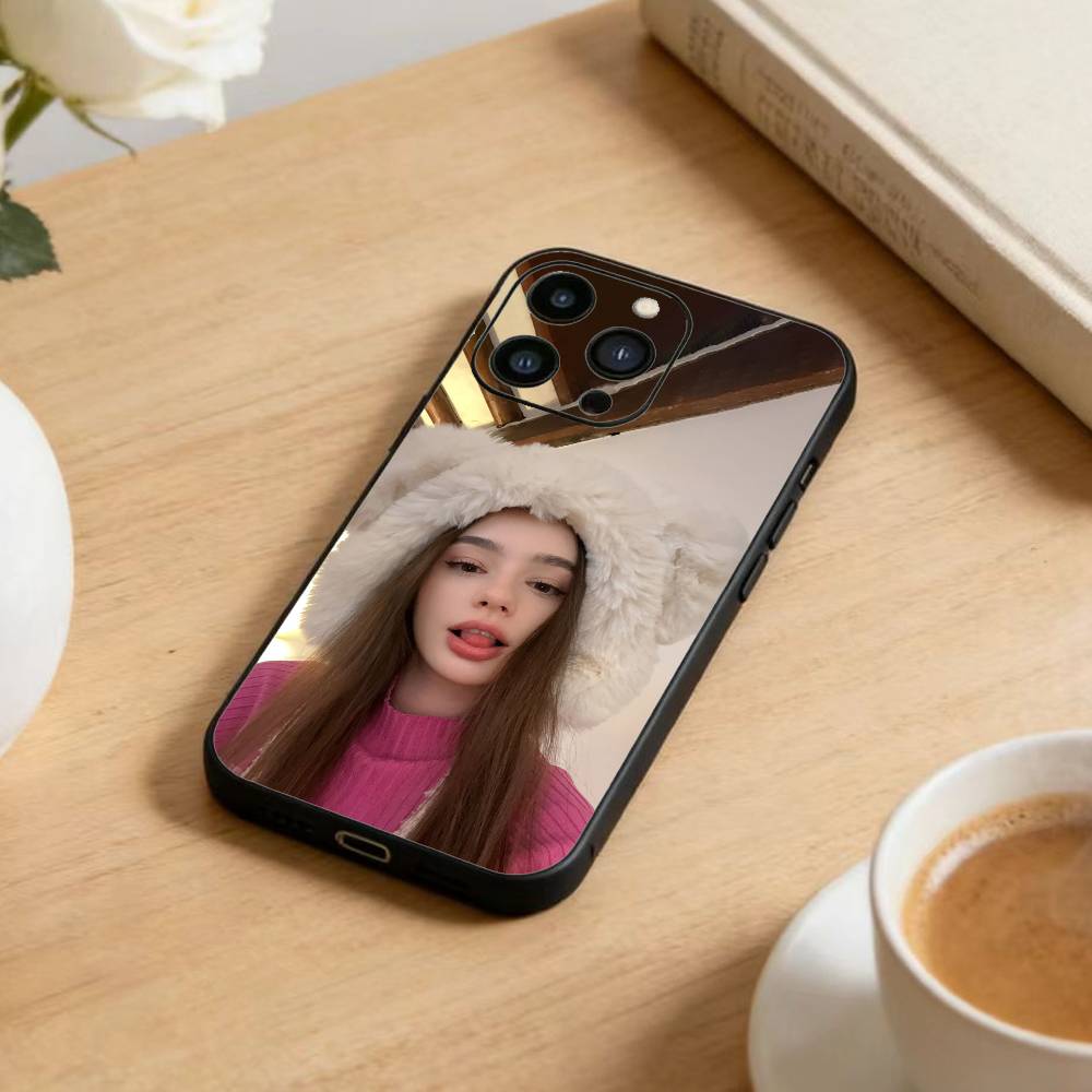 C-Emily  Bader  Phone Case For iPhone 17 16 15 14 13 12 Max Plus Silicone Black Cover