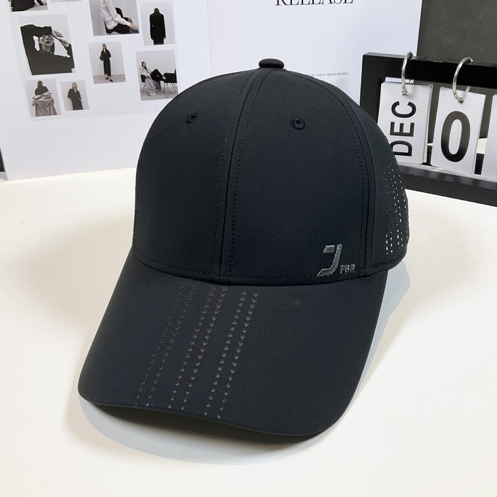 Spring And Summer High-End Fashion Baseball Cap Simple Casual Versatile Outdoor Travel Shade Sports Cap