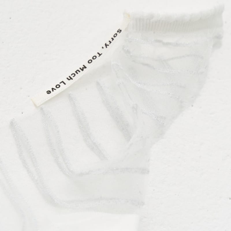 SORRY TOO MUCH LOVE SeeThrough Stripe Socks_White