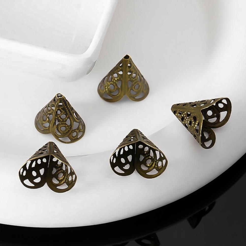 20pcs 50pcs 100pcs Metal Two-leaf Speaker Retro Flower Tray Bead Caps Hat Headgear Out Parts for DIY Jewelry Making Accessories
