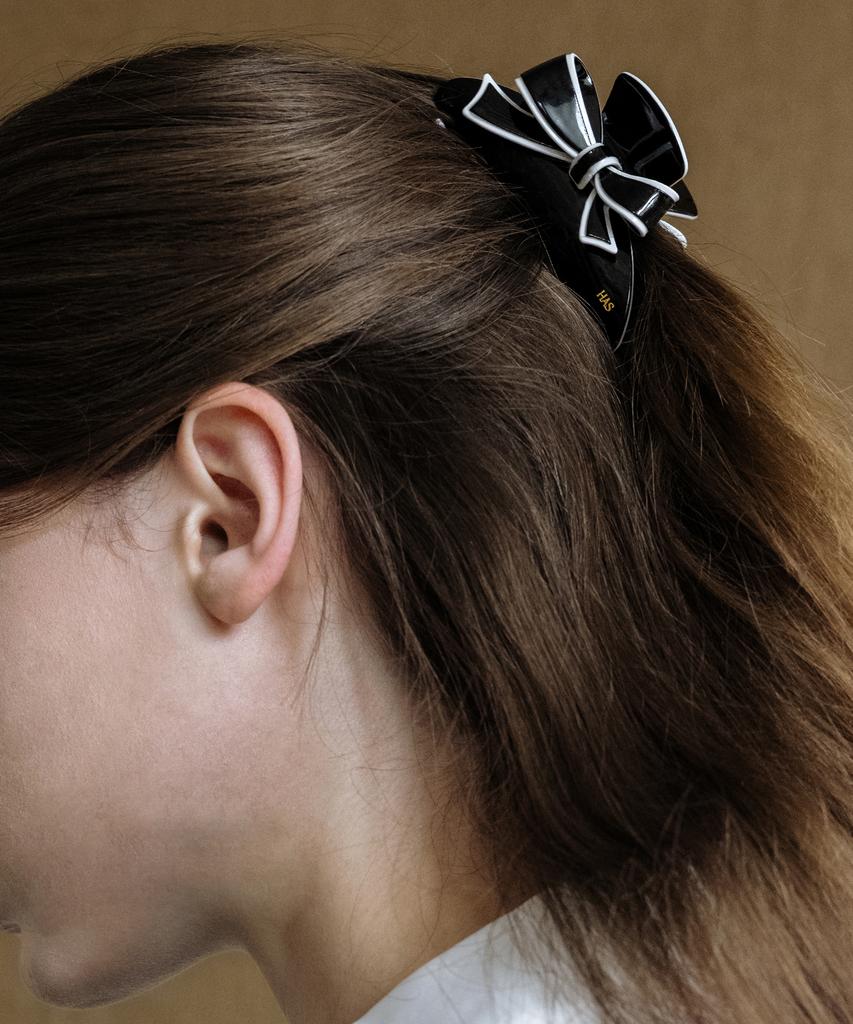 Has En011 Double Color Edge Ribbon Hair Clip (2Colors)