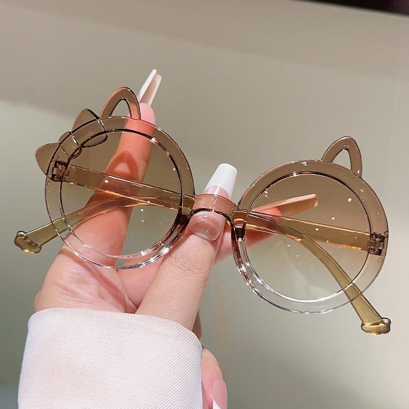 

Non-polarized Fashion Irregular Cute Kitten Sunglasses Men Women Cartoon Cat Ears Party Photography Eyewear Outdoor Eyeglasses