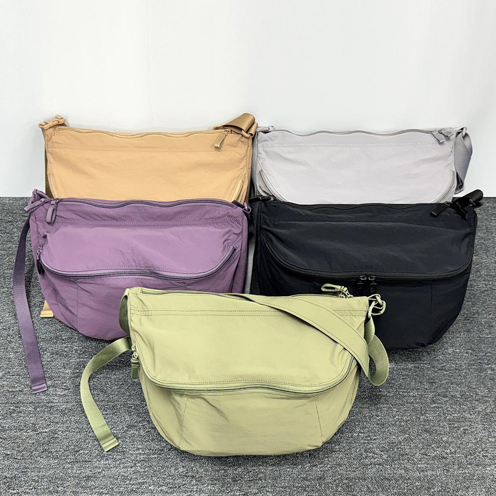 BRBAG BR_44601 Casual Big Pocket Crossbody Bag