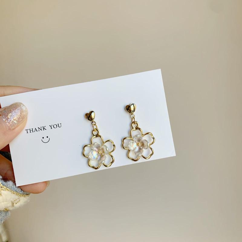 Alloy Silver Needle French Iridescent Hollowed-Out Shell Pearl Flower Earrings Trendy Girlish Simple Fresh Style