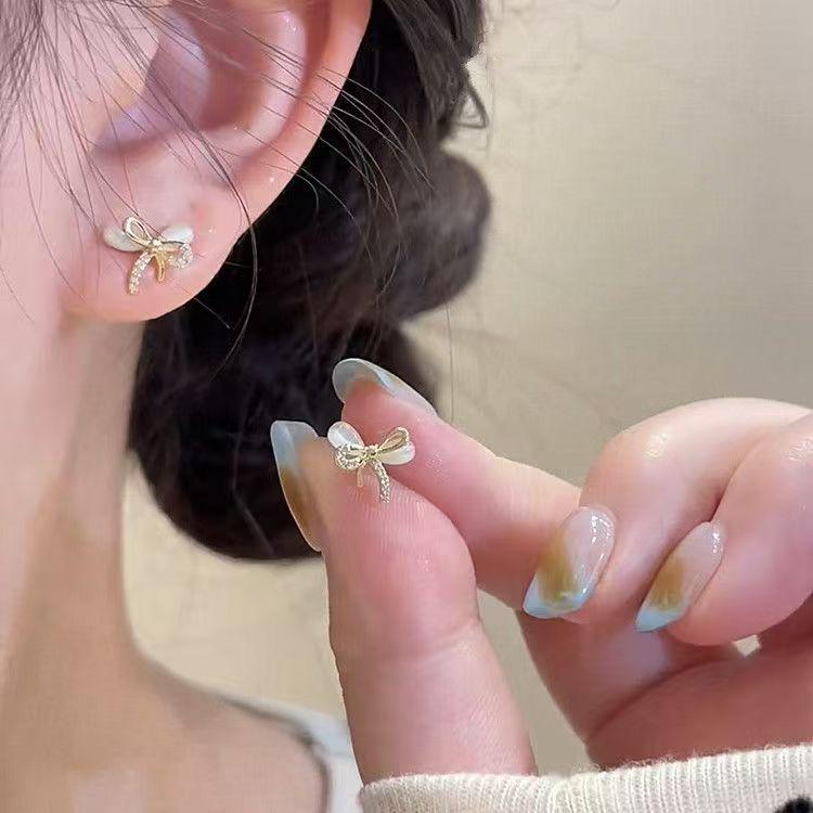 

Изысканные женские серьги-пусеты с бантом «Кошачий глаз» - Легкая роскошь и универсальные модные аксессуары Electroplated медный