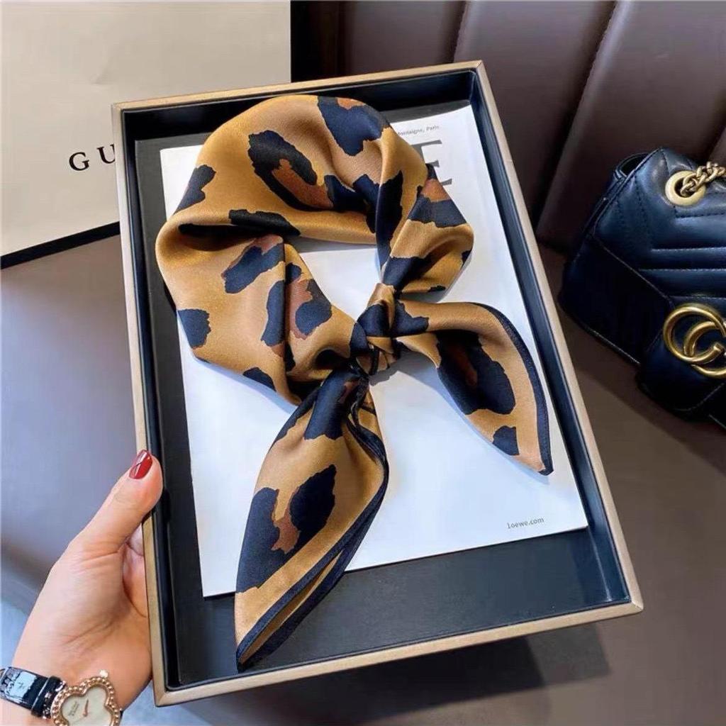 Elegant Korean Style Silk Scarf: 70cm Versatile Thin Square for Women's Neck Protection