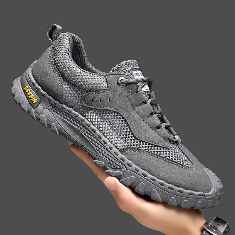 Men's shoes 2025 summer new men's outdoor hollow breathable mesh beach shoes lace-up soft sole comfortable casual shoes