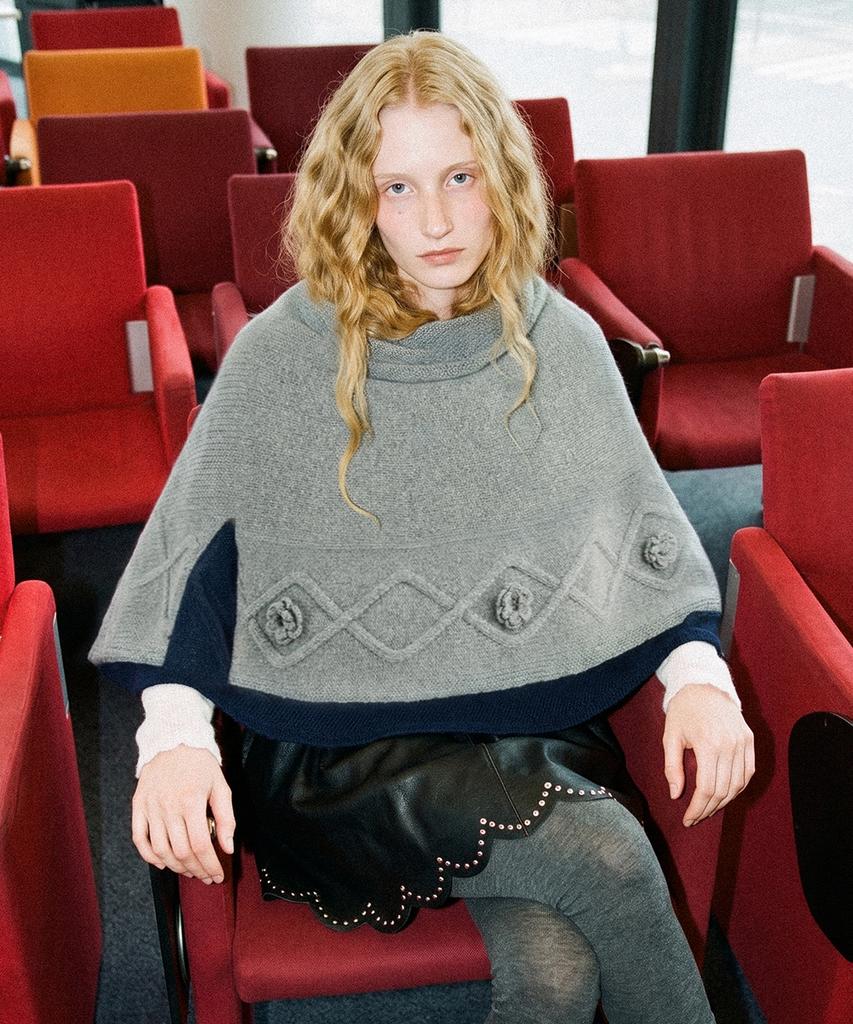 SINOON High Neck Knit Cape (Grey)