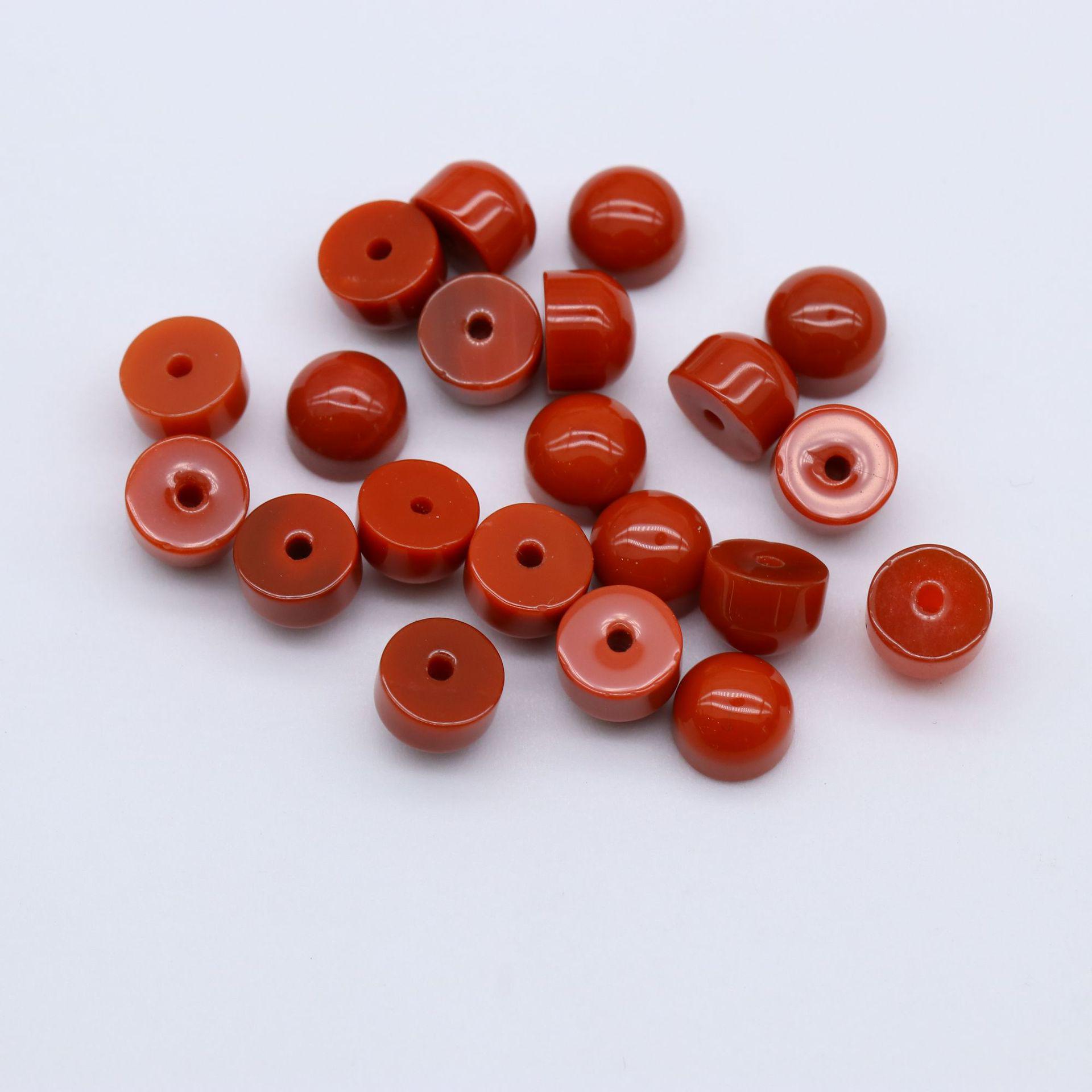 Natural Nanhong Agate Ring Stone with Golden Goblet Design and Inlaid Accessory Stones for Stability