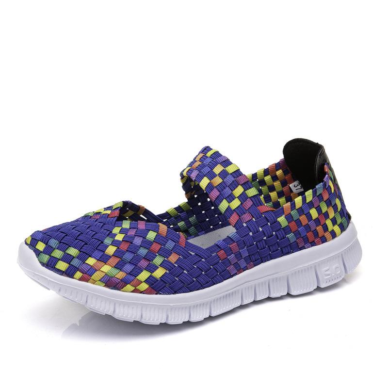 Women's Casual Flats Slip-on Breathable Walking Shoes Lightweight Knitted Loafers Comfortable Woven Flat Shoes Round Toe Dress Shoes for Women