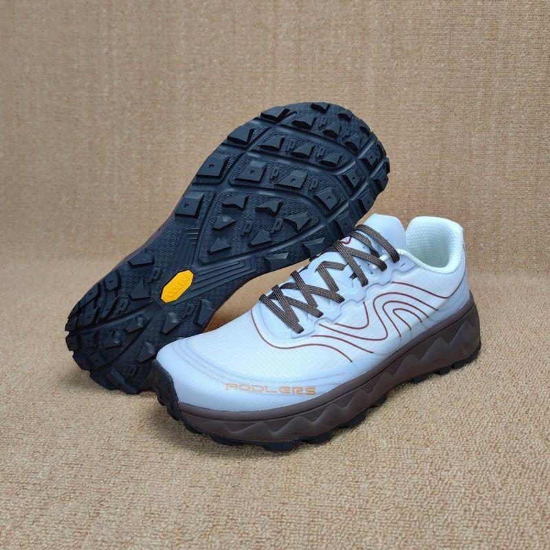 Klassische Marke Bequem Atmungsaktiv Offroad Laufen Fitnessschuh Sommer Sport- und Freizeitschuh Mann Runde Zehenspitze Sport Laufschuh
