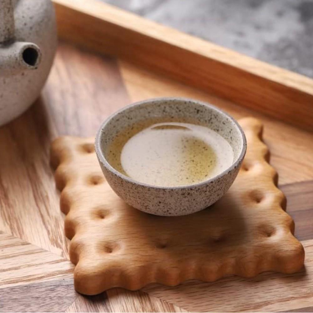 Round Solid Wood Cookie Coasters Biscuit Shape Heat Resistant Wooden Coaster Non-Slip Tea Cup Mat for Tea Milk Drink
