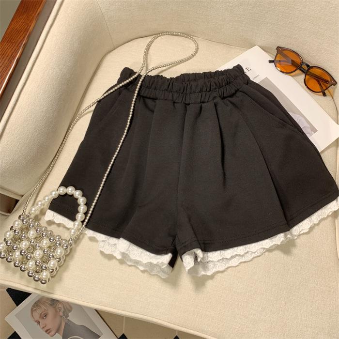 

Женские повседневные серые брюки с широкими штанинами и кружевной отделкой - Стройнящие, эластичная талия, универсальные летние шорты Extra Large чёрный