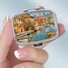 Portapillole Portatile con 2 Scomparti, Mini Custodia Organizer in Metallo per Medicine, Carino Contenitore Stampato per Pillole, Vitamine, Gioielli, Viaggio, Uso Quotidiano