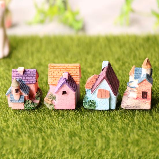 Mini House Micro Landscape Miniature Resin Village House Figurine Tiny Bonsai Terrarium Crafts for Dollhouse Fairy Garden Flowerpots Fish Tank Decor