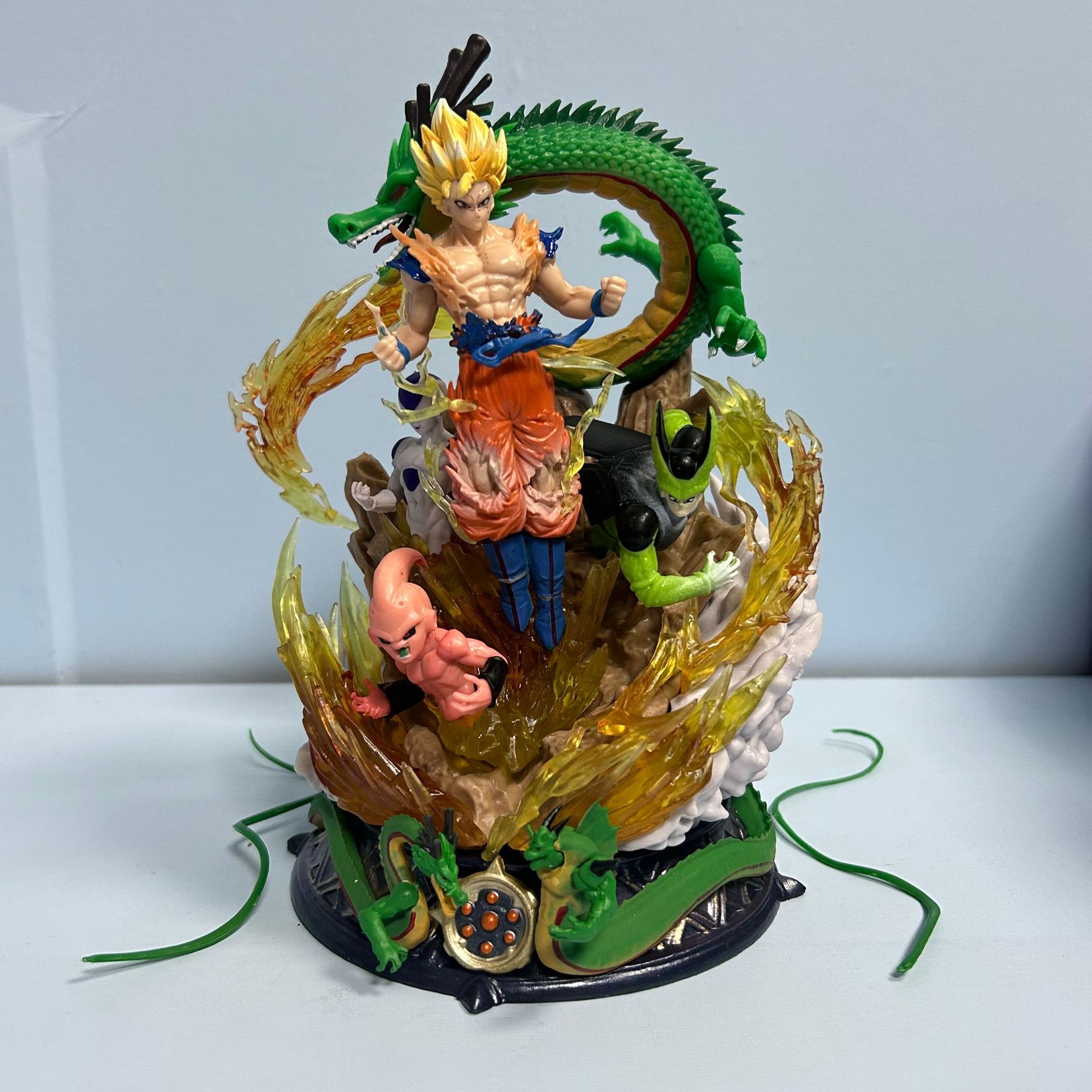 

Dragon Ball Z Saiyan Goku Cell Frieza Buu Scene Statue Model Collectible Figure Boxed Finished Product Action Figure Toy