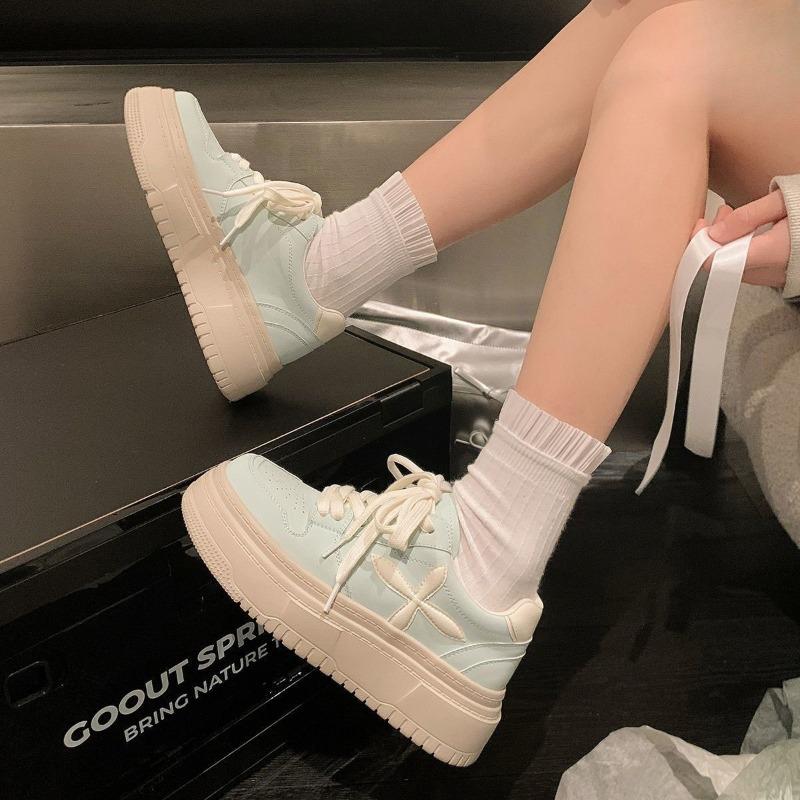 Fashion Autumn Chunky Women Skateboard Shoes Increased Comfortable Casual Sneakers High Quality Campus All-match Women Small White Shoes