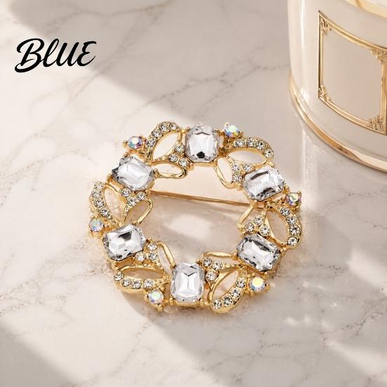 Formal Outfit Embellishment Women Rhinestone Hollow Wreath Brooch Dainty Decorative Badge Brooch Pin Sweater Cardigan Coat Dress Jewelry Accessories
