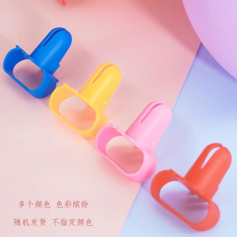 

Balloon Knotter, Sealing Clip, Tie Balloon, Balloon Bundling Artifact, Wedding Room Supplies Daquan Decoration Knotter (random color)