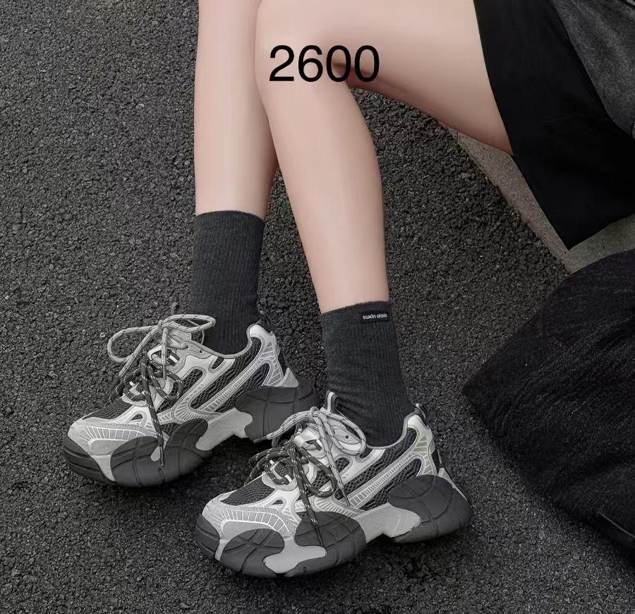 

Breathable mesh surface heightening suction film sole 2025 dad shoes women s new autumn versatile sports and leisure shoes dad shoes 40 серый