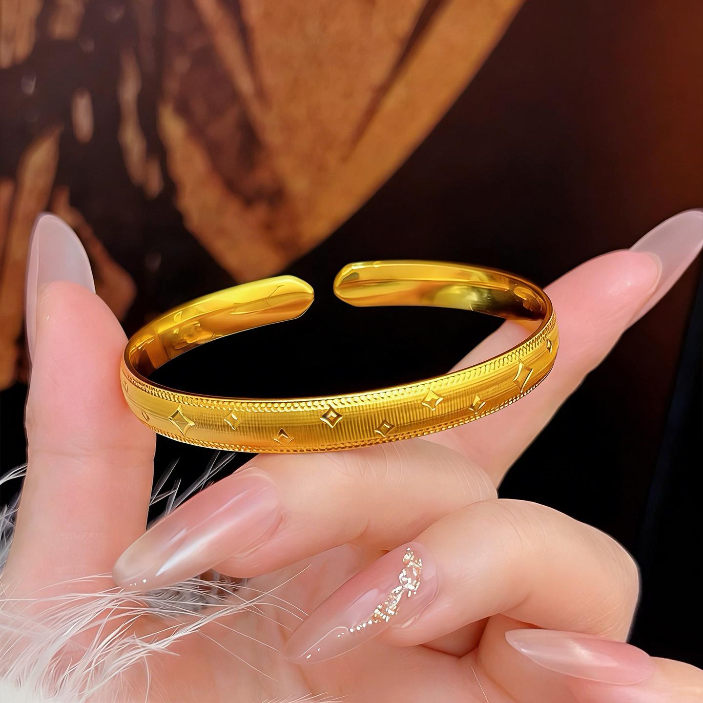 Браслет-манжета в стиле Xiaohongshu, песочное золото, четырехконечная звезда